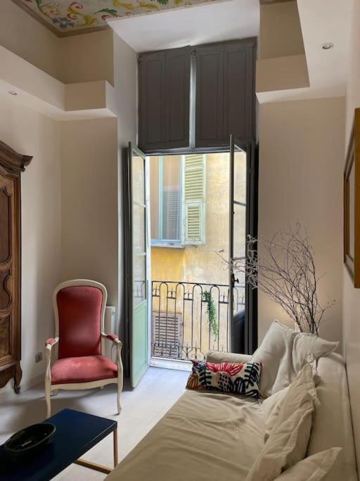 Luxury Apartment In The Heart Of Old Town Nice. ภายนอก รูปภาพ
