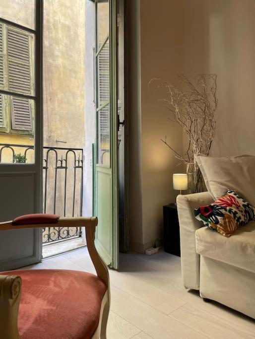 Luxury Apartment In The Heart Of Old Town Nice. ภายนอก รูปภาพ
