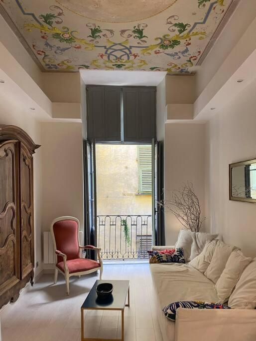 Luxury Apartment In The Heart Of Old Town Nice. ภายนอก รูปภาพ